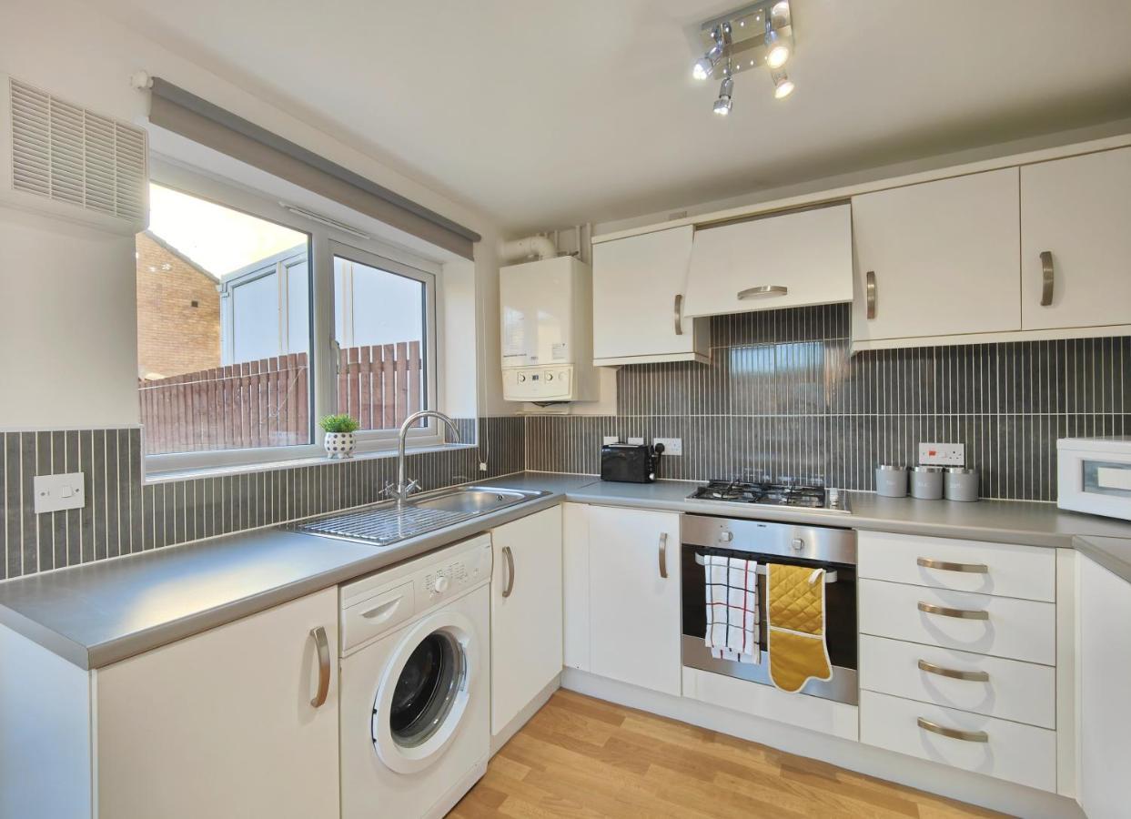 The Metcombe - Bright Townhouse With Free Parking 10 Minutes Walk To Coop Live Vila Manchester Exterior foto