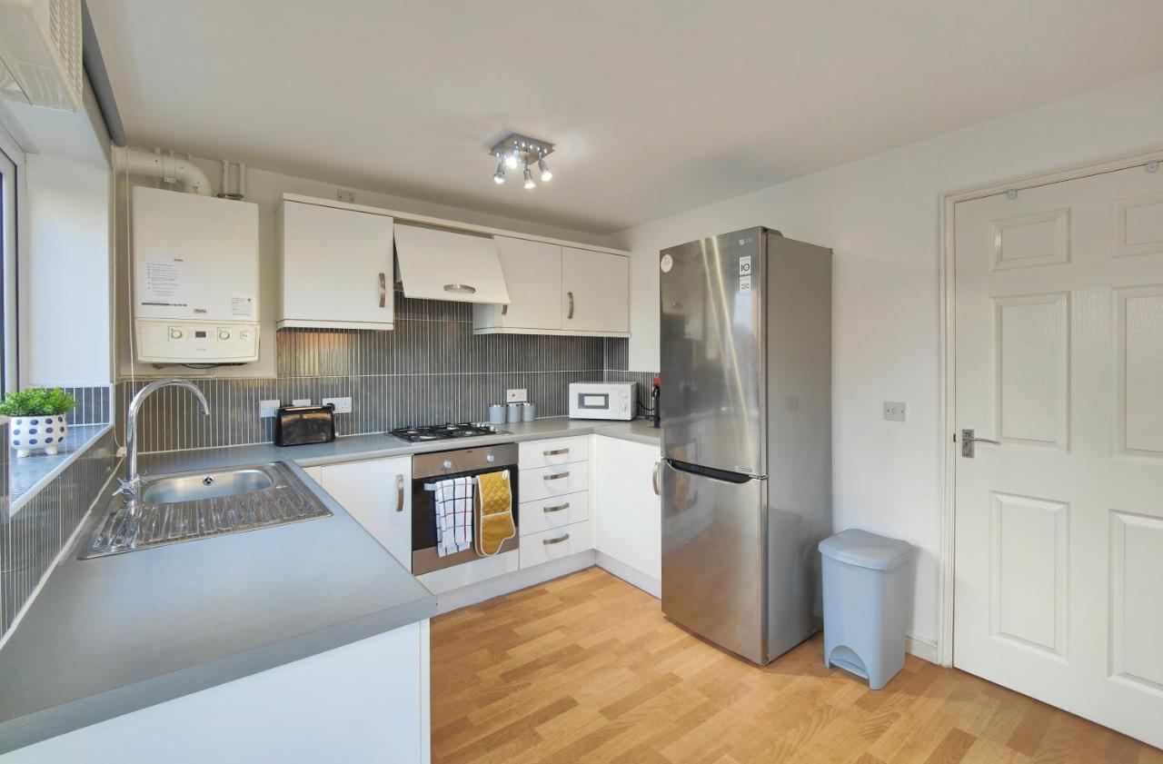 The Metcombe - Bright Townhouse With Free Parking 10 Minutes Walk To Coop Live Vila Manchester Exterior foto